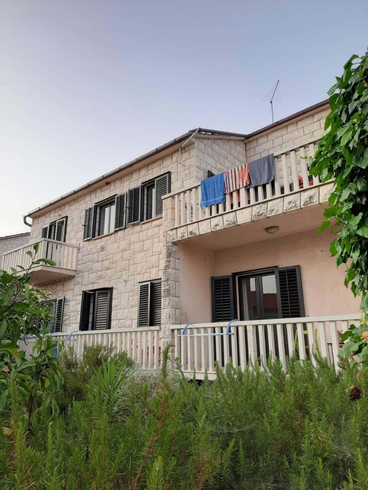 Bed and Breakfast Pansion Drvo Supetar Exterior foto