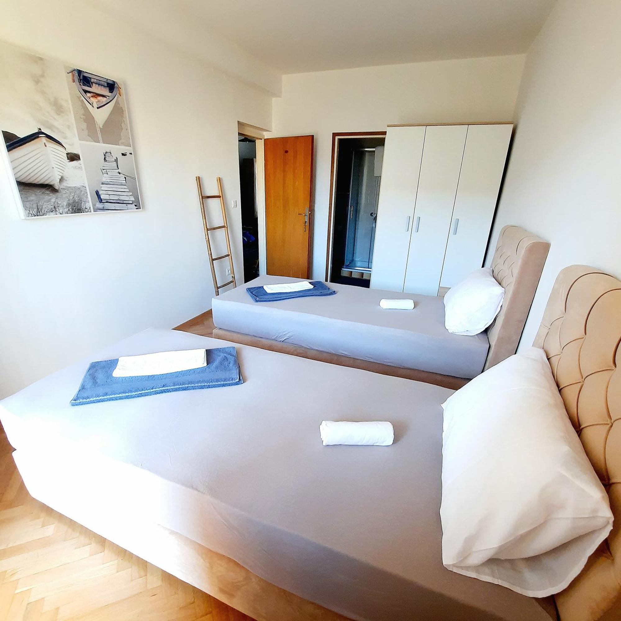 Bed and Breakfast Pansion Drvo Supetar Exterior foto